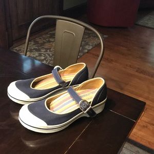 Dansko vegan shoes size 38